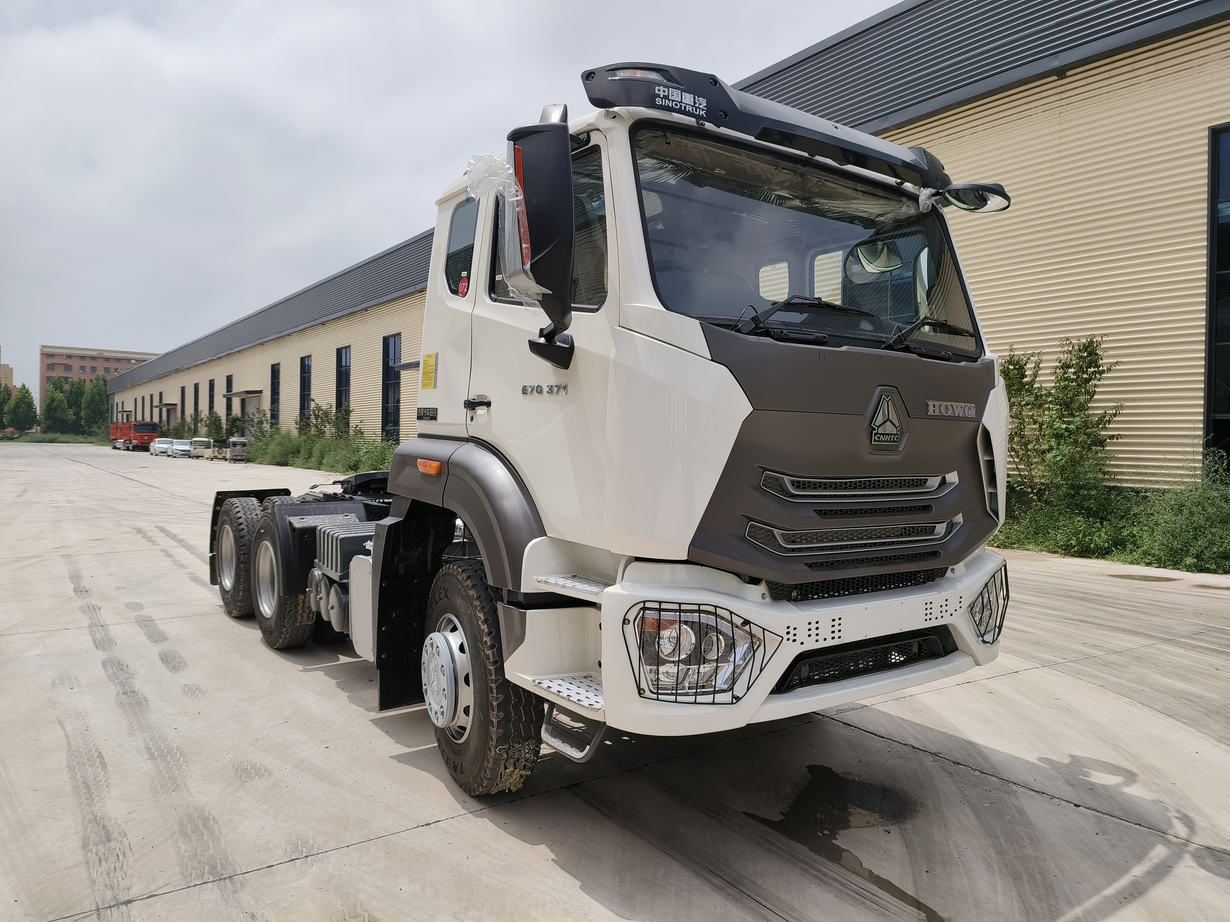 Hohan Truck Tractor Euro II 380 PS